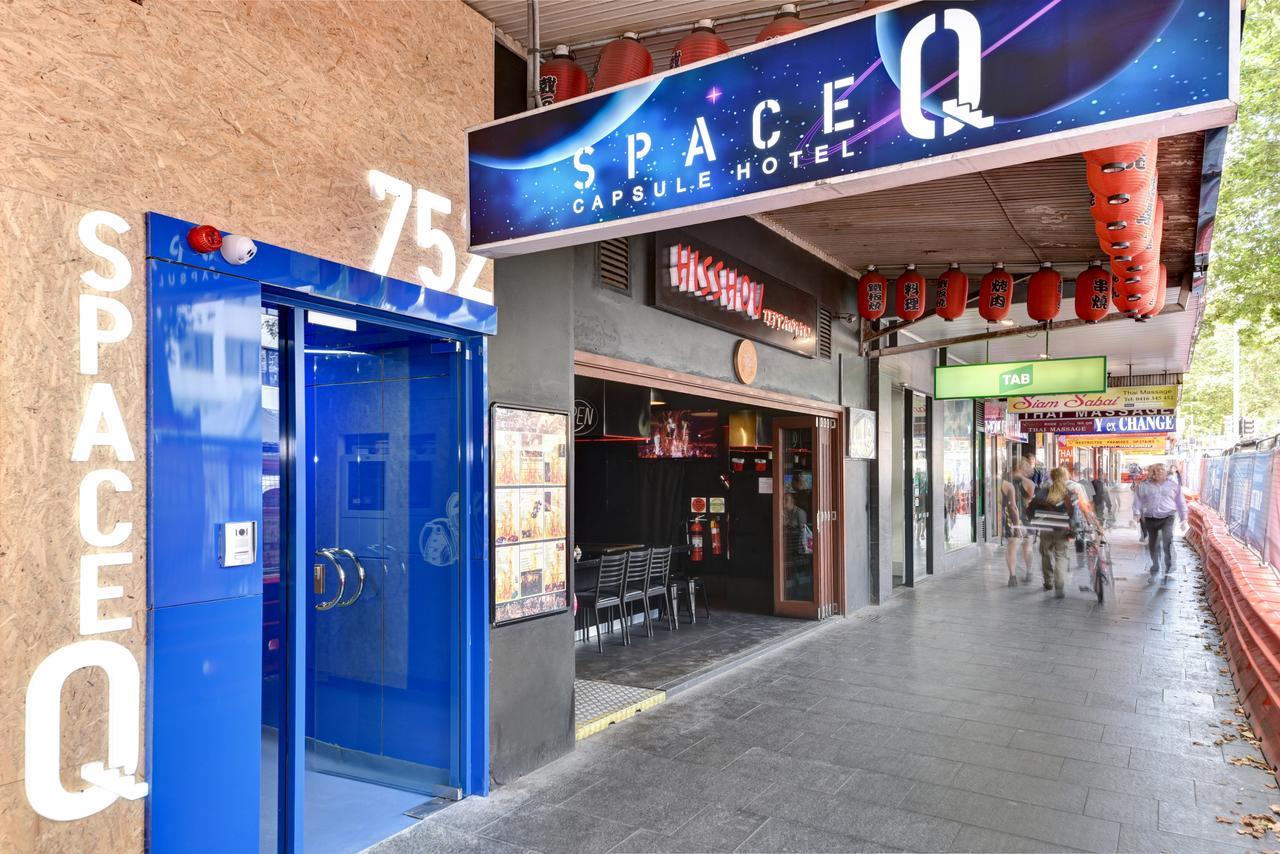 Space Q Capsule Hotel Sídney Exterior foto